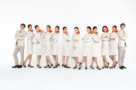 제주항공이 신규 항공기 도입과 노선 확대, 신규사업 등을 위해 2018년 상반기 신입과 경력사원 공개채용을 진행한다고 14일 밝혔다. <제주항공 제공>